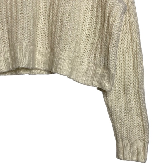 American Eagle Outfitters  Chunky Knit Drop Shoulders Oversized Crop Sweater S - Picture 8 of 16